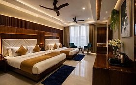 The Leena International-Near Connaught Place & New Delhi Railway Station